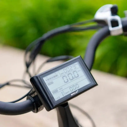 Emojo Bull electric bike tire tread view